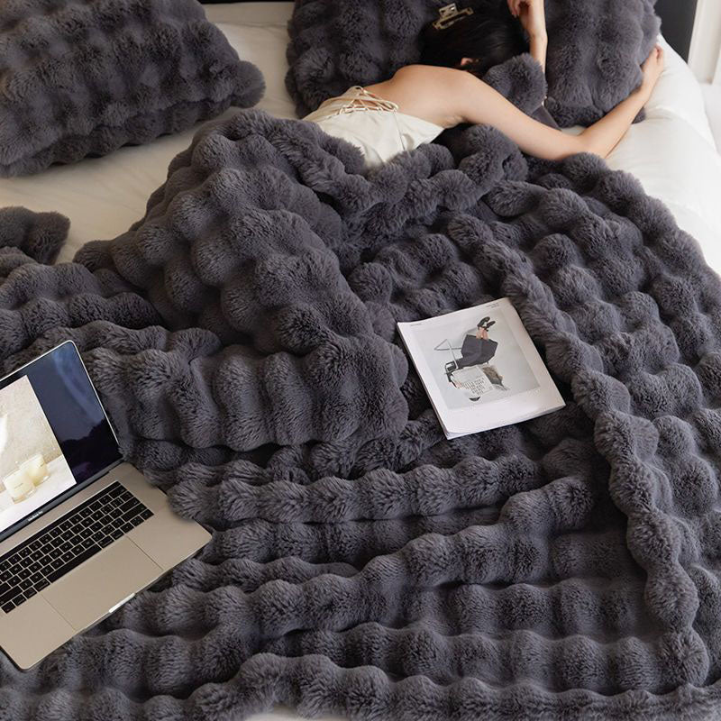 š„A must-have for keeping warm in autumn and winteršSoft and fluffy blanket (50% OFF)