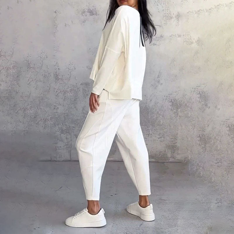 ❤️🔥Clearance Sale-50% OFF🤍Round-Neck Long-Sleeved Top & Pants 2-Piece Set