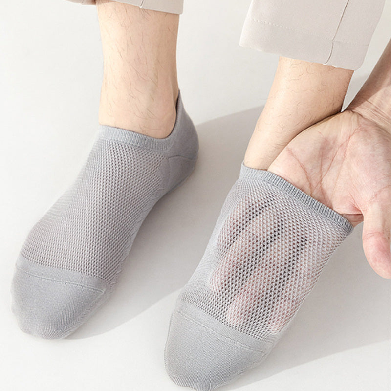 🔥Men's Solid Color Mesh Socks – Breathable, Moisture-Wicking for All-Day Comfort🌿