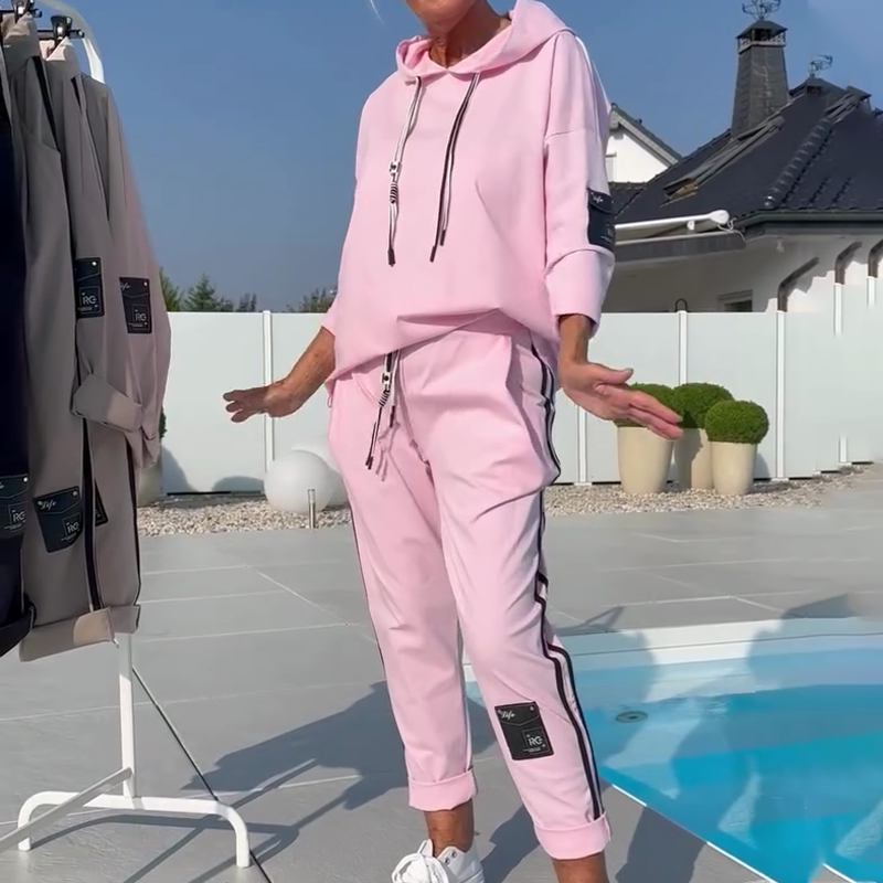 Women’s Hoodie & Jogger Pants 2-Piece Casual Set