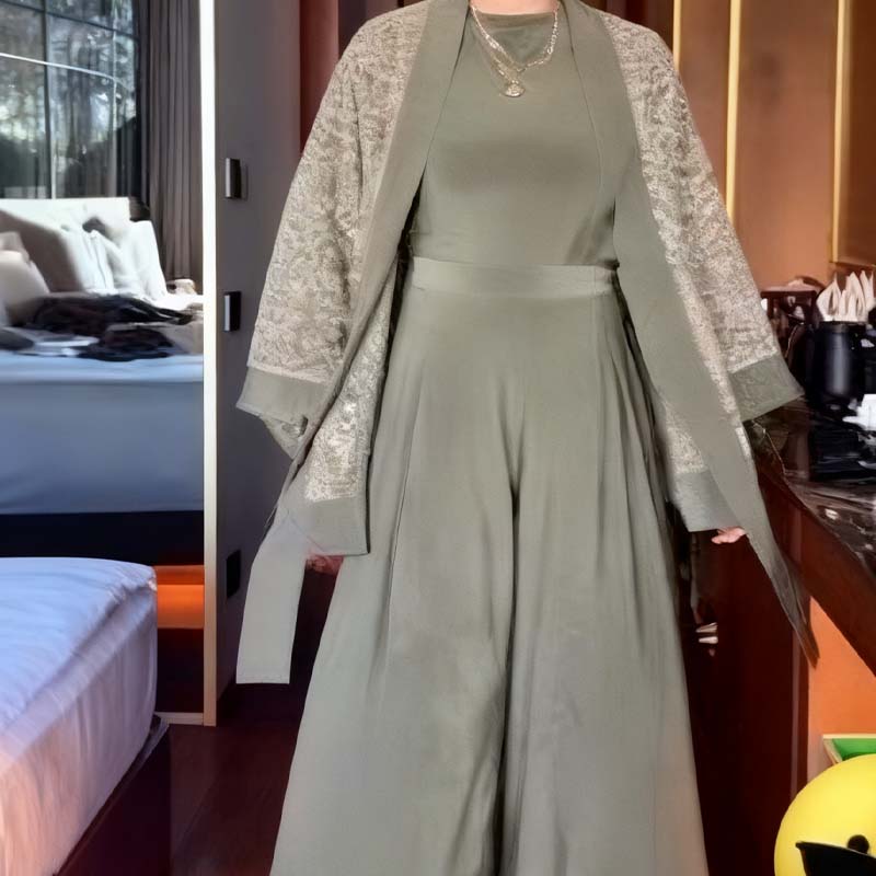 Women’s Elegant 3-Piece Outfits
