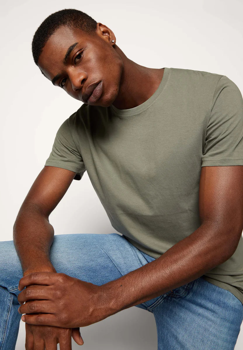 🔥While Supplies Last 50% OFF!🎉100% Cotton Classic Crew Neck Tees