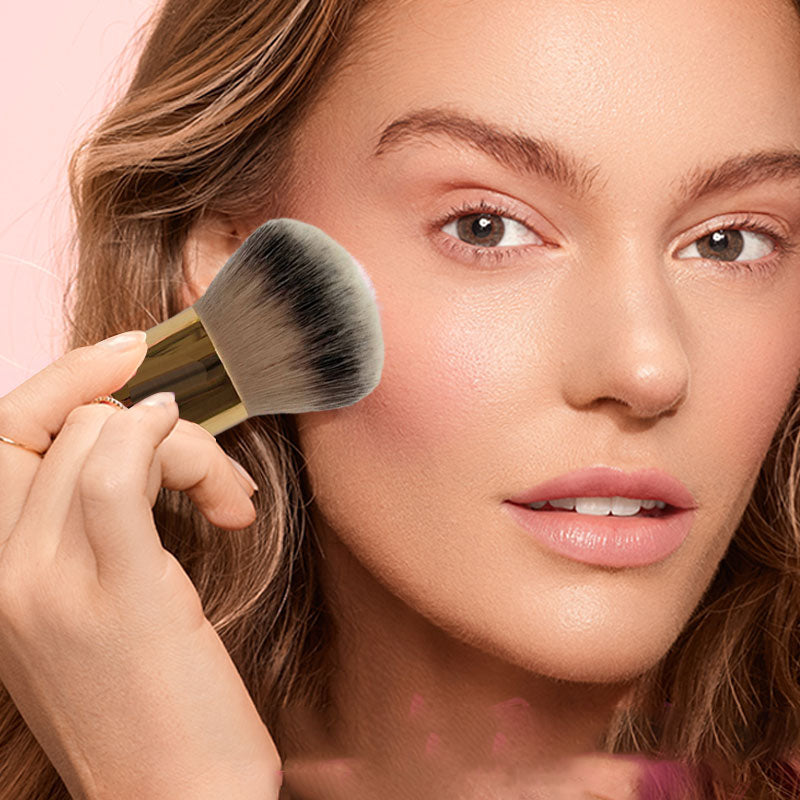Fluffy, dome foundation brush