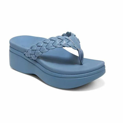 Simple supportive sandals for women