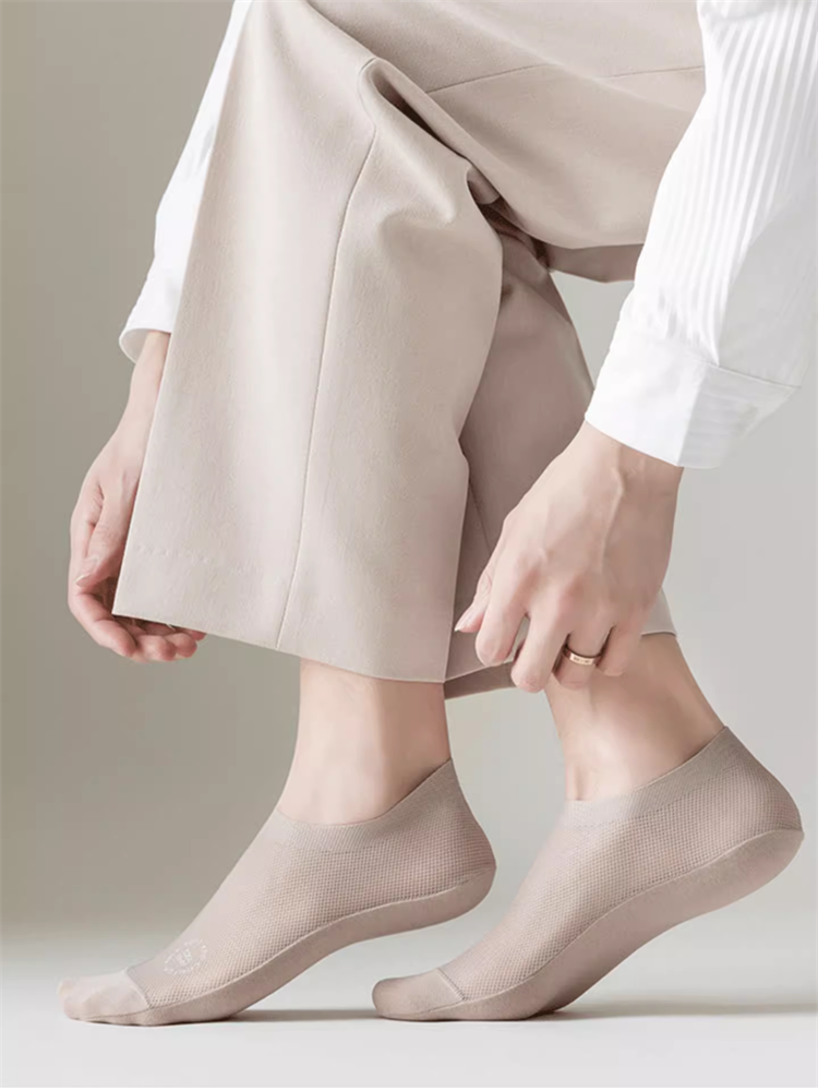 Buy 2 Get 6——High-end Ice Silk Mesh Socks（Time -limited activity！）