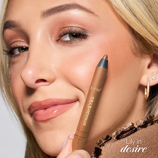 💜LAST DAY - BUY 1 GET 1 FREE💜2-in-1 Eye Shadow and Eyeliner with Blending Brush