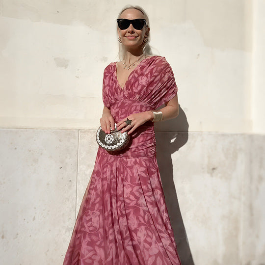 💜VIIMASE PÄEVA PAKKUMINE - 50% SOODUSTUST💜Naiste õlad alt avanev V-kaelusega mustriline kleit