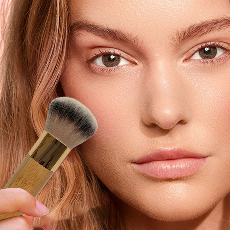 Fluffy, dome foundation brush