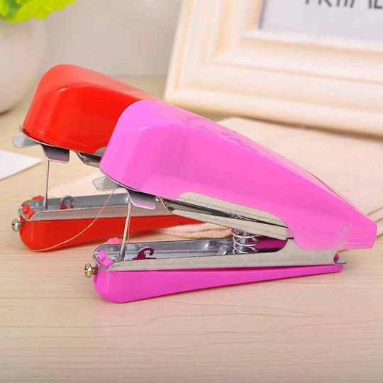 50% de desconto🔥Mini máquina de costura manual