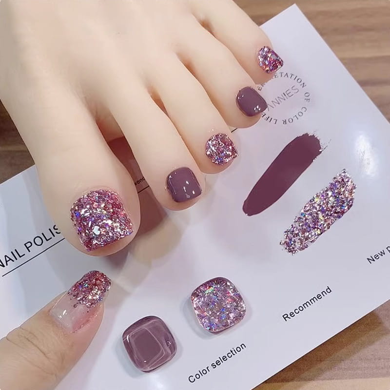 🎁Hot Sale 50% OFF⏳Fashion Glitter Dual-Color Nail Polish Combo Set