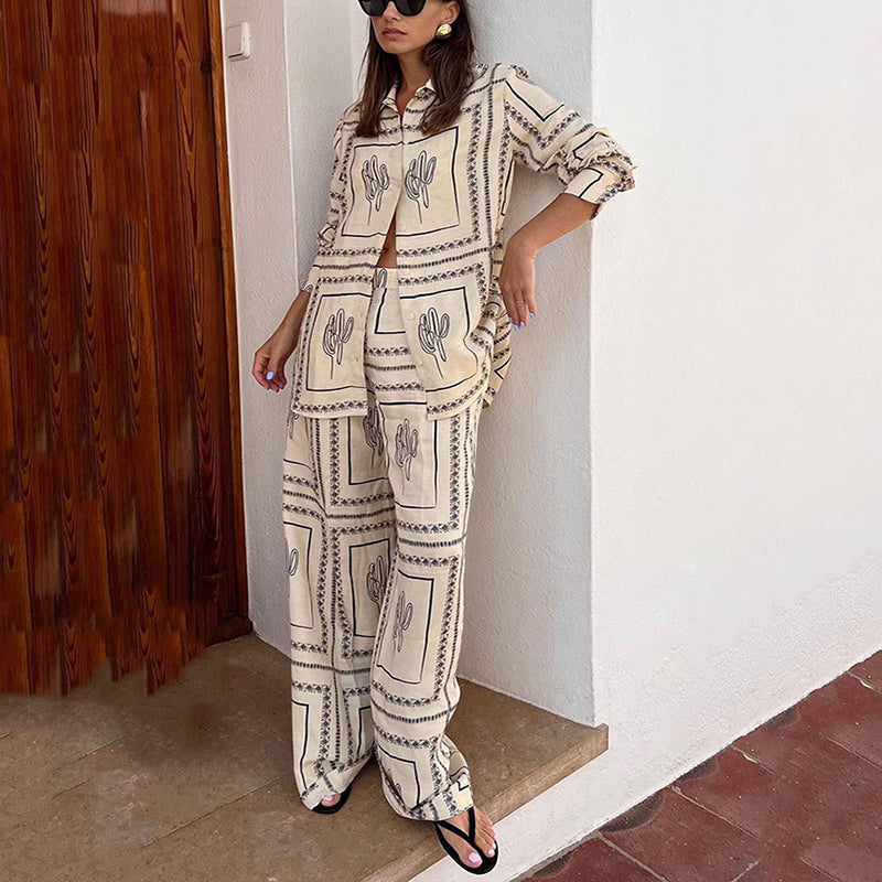 While supplies last! 🎁Women's Geometric Print 2-Piece Set - Shirt and Wide Leg Pants