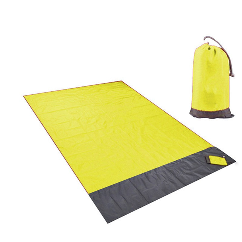 🤽‍♂️ Sandproof Beach Blanket Lightweight