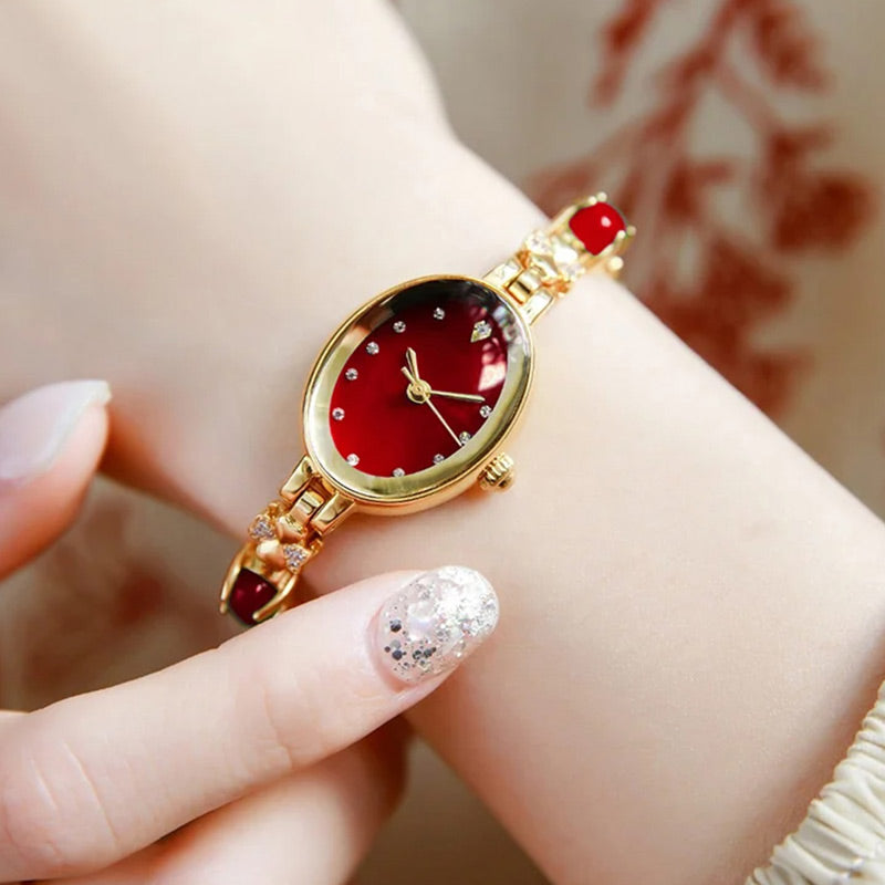 Women’s Elegant Bracelet Quartz Watch