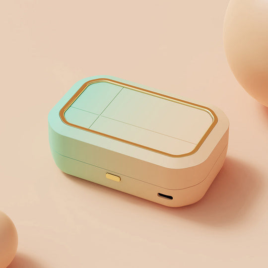 Chytrý dobíjecí čistič kontaktních čoček