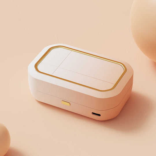 Chytrý dobíjecí čistič kontaktních čoček