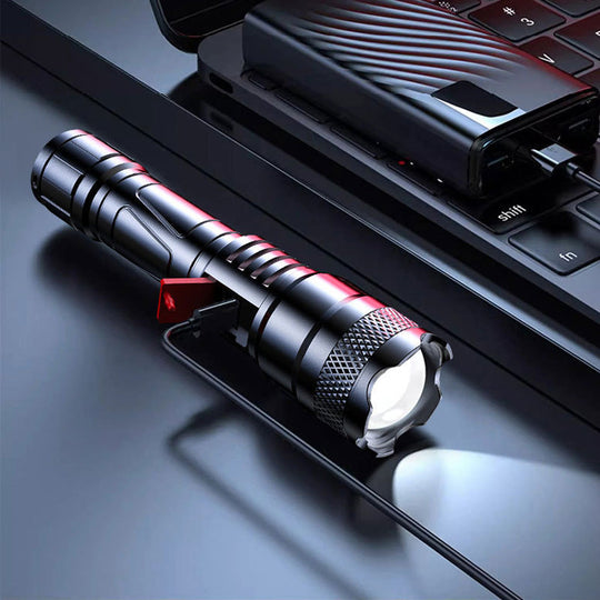 🔦 LED Strong Light Retractable Flashlight | Zoomable Beam & Adjustable Length🚀