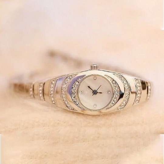 🎁 Neuankömmlinge 49 % Rabatt💎Damen-Armbanduhr mit Strasssteinen⌚