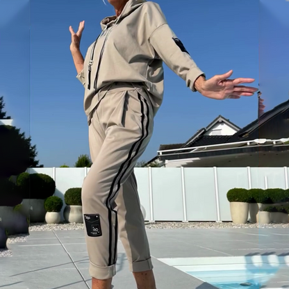 Women’s Hoodie & Jogger Pants 2-Piece Casual Set
