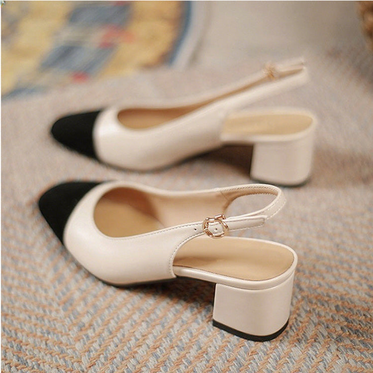 Bomba feminina clássica com bico redondo