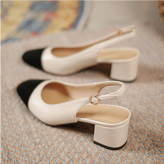 Bomba feminina clássica com bico redondo