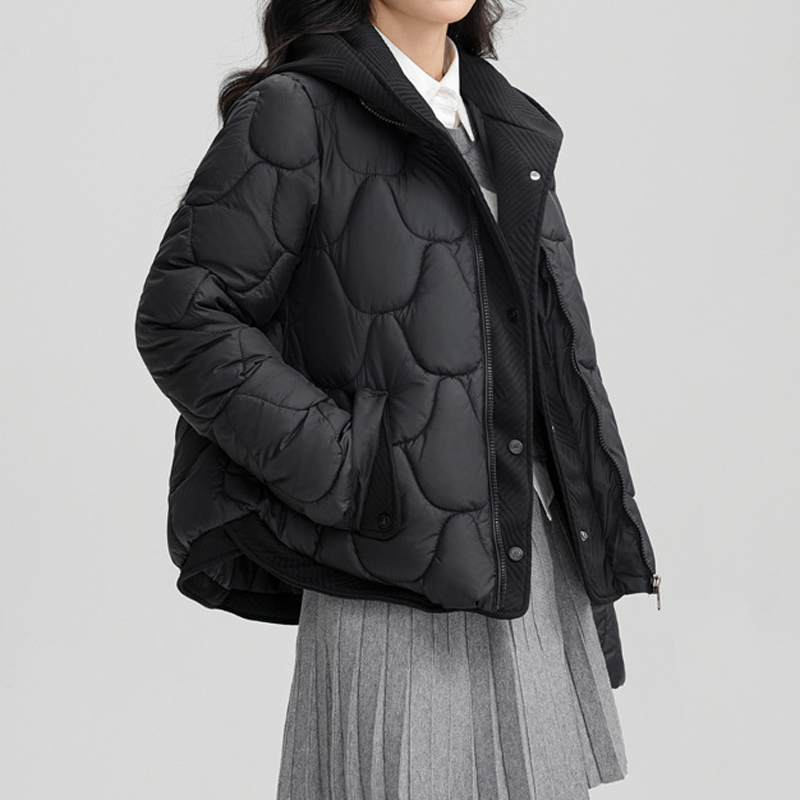 🔥🧥Short warm winter jacket for women – quilted jacket with hood and pockets