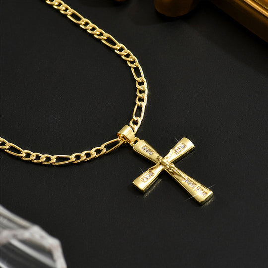 ✝️ ✨ Gold Crucifix Necklace – Detailed INRI Motif, Adjustable Figaro Chain & Hypoallergenic Finish 💛