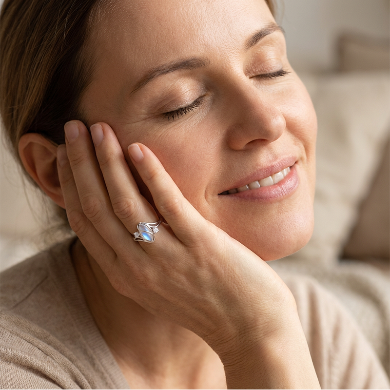 ✨Ovalni geometrijski prstan iz sterling srebra S925 s cirkonijevimi poudarki💍