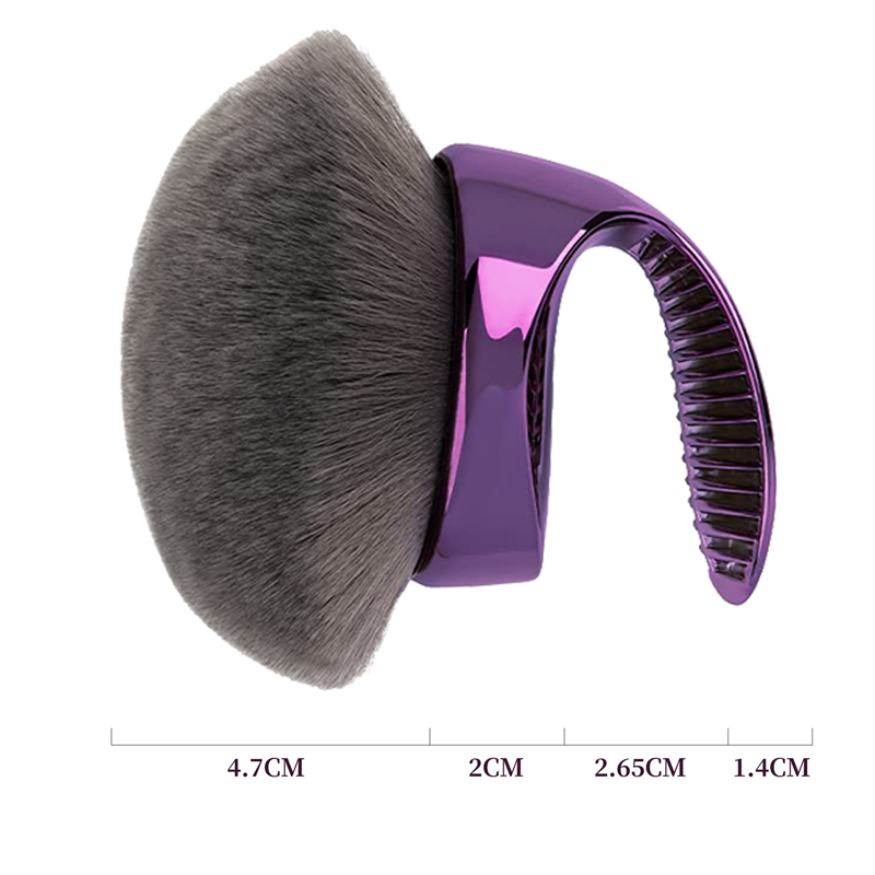 Streak-Free Body Makeup Brush