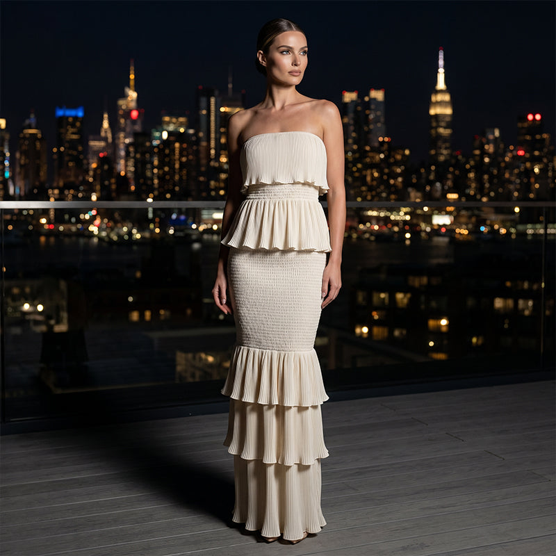 ✈️LAST DAY FREE SHIPPING💃Women’s Strapless Tiered Ruffle Smocked Dress