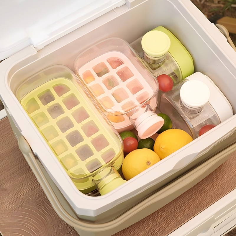 🎁2026 New Arrivals 50% OFF💥2-in-1 Ice Cube Maker Water Bottle Built-In Ice Tray, Food-Grade Silicone, Bpa-Free. Make Ice & Store Water In One Bottle 💼✈️