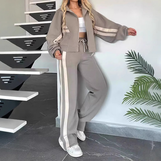 🌸Hot Sale 50% OFF💖Women's Stripe Sporty 2-Piece Set